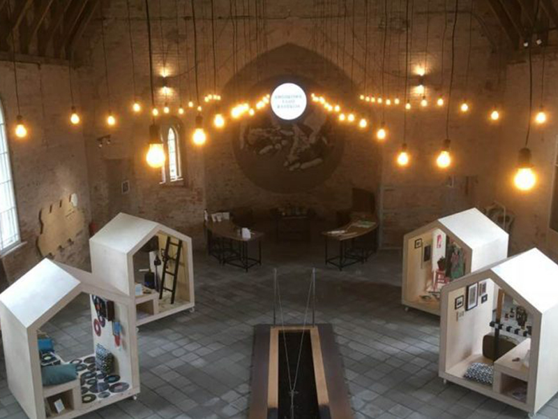 Фото Музей счастья в Индре